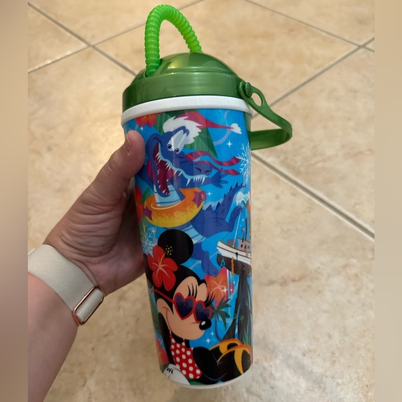 Disney Typhoon Lagoon Reusable Drink Cup Tumbler with straw - Picture 1 of 9